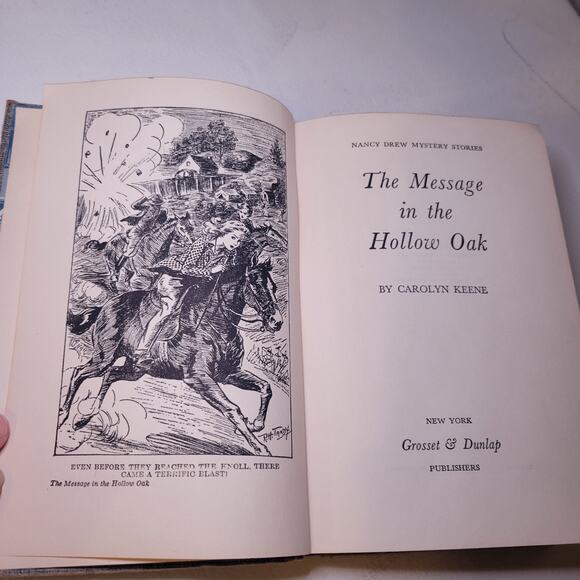 Old Nancy Drew Mystery Stories The Message in the Hollow Oak Carolyn Keene 1935 - Picture 2 of 9